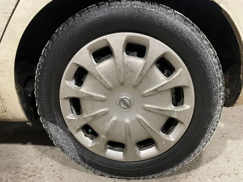 Nissan Micra 2017 Ruskea (beige)