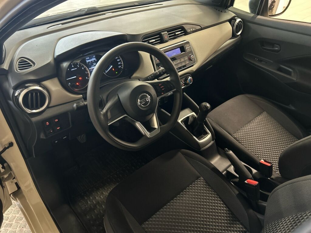Nissan Micra 2017 Ruskea (beige)