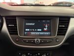 Opel Crossland X 2017 Punainen
