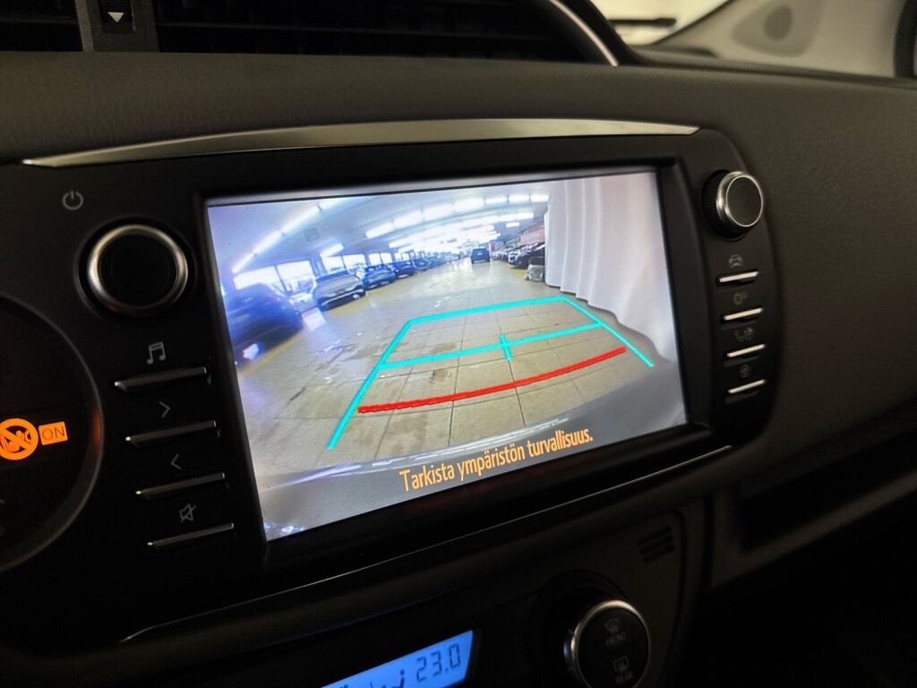 Toyota Yaris 2017 Harmaa