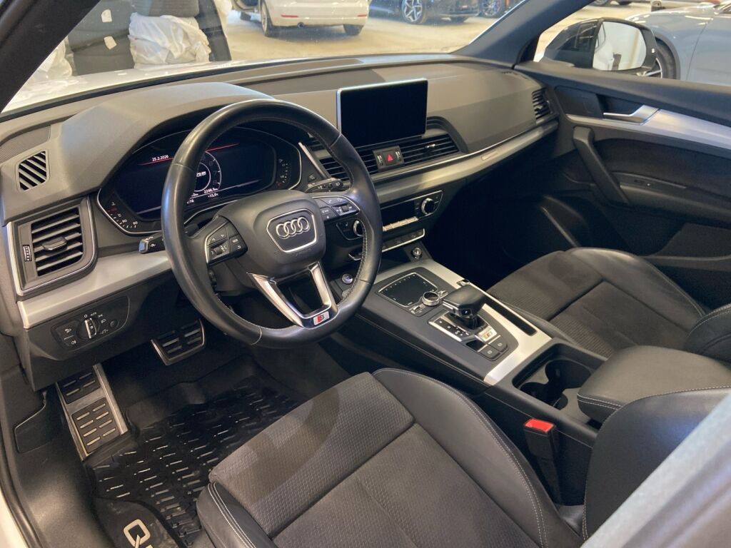 Audi SQ5 2018 Valkoinen