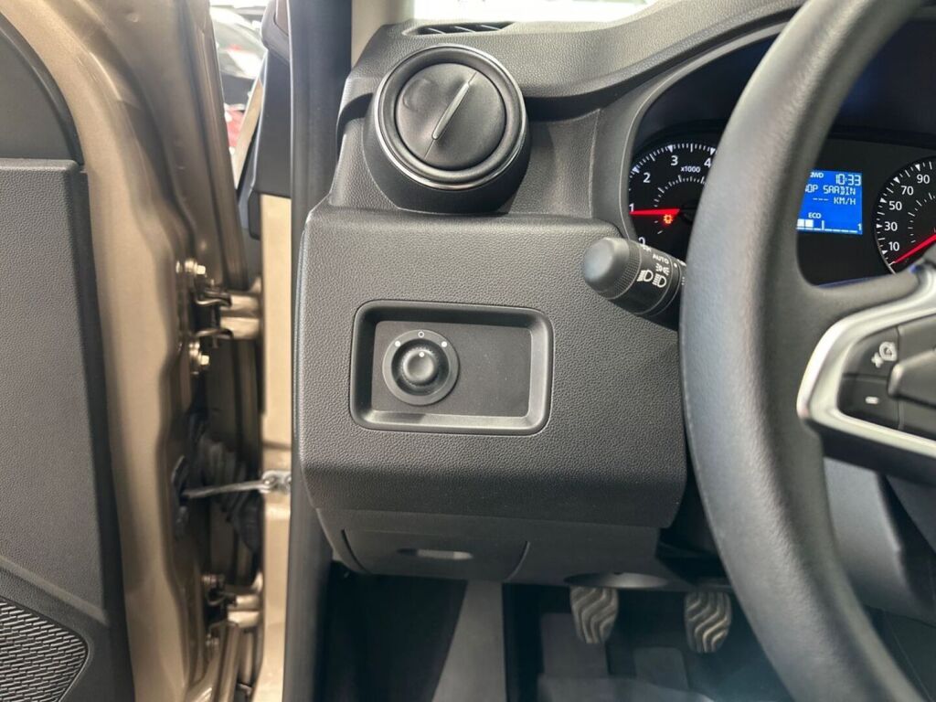 Dacia Duster 2018 Ruskea (beige)
