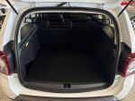 Dacia Duster 2018 Valkoinen