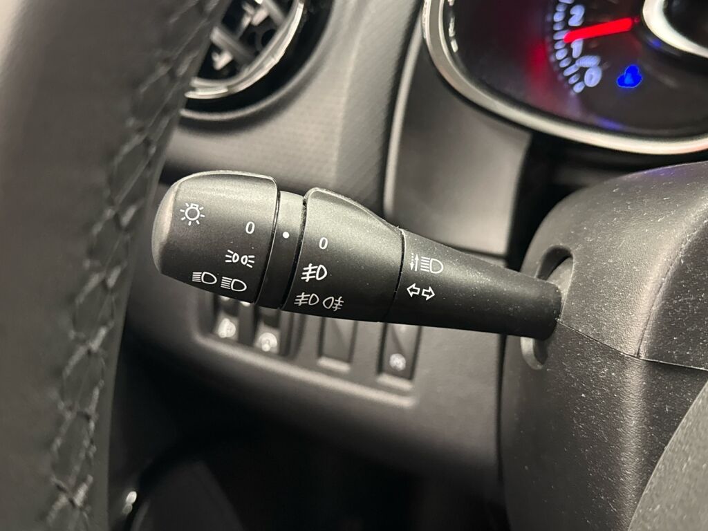 Renault Clio 2018 Valkoinen