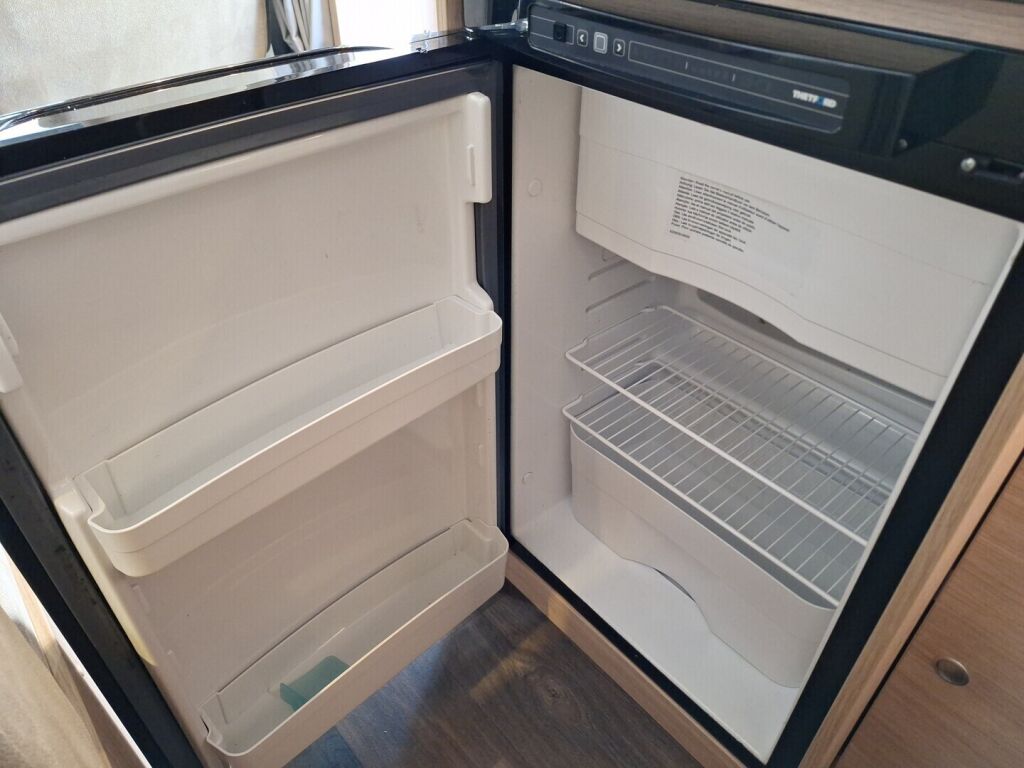 Sunlight T 58 2018 Valkoinen