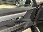 Volvo V90 2018 Musta