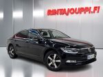 Volkswagen Passat 2018 Musta