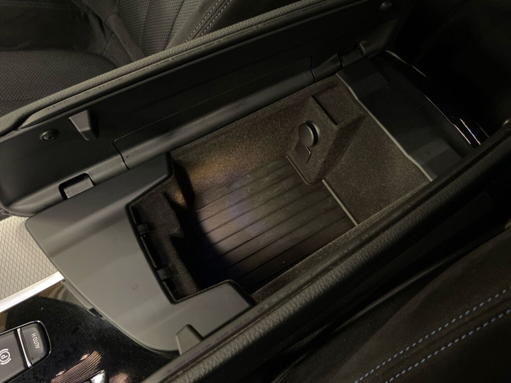 BMW 520 2018 Valkoinen