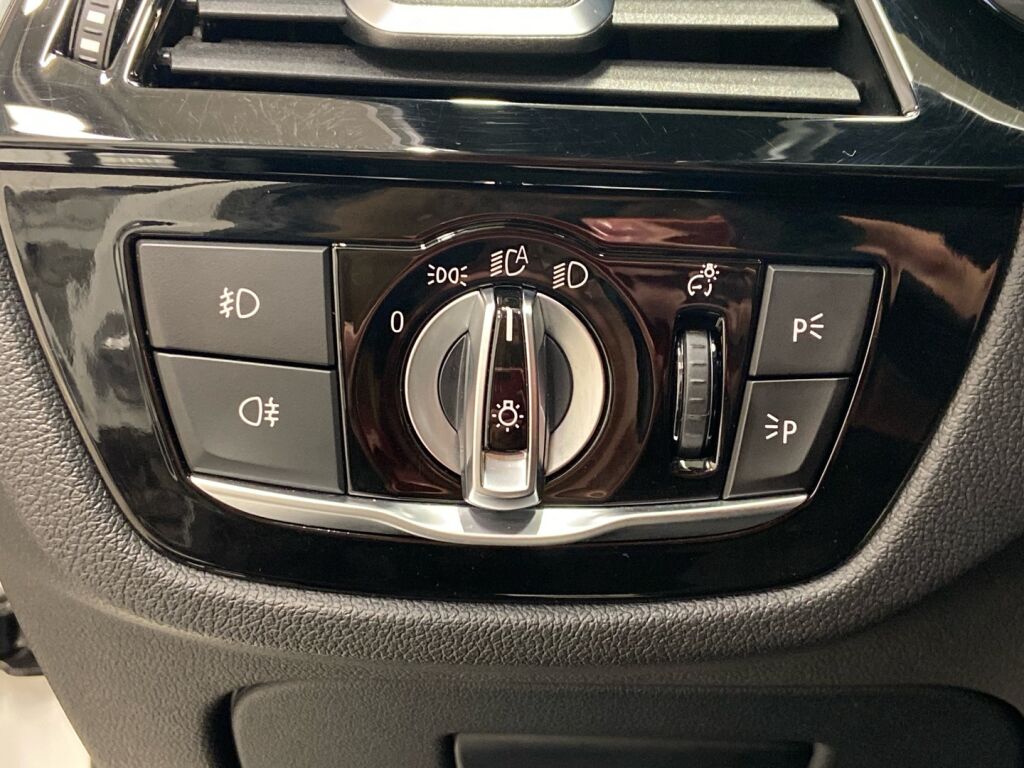 BMW 520 2018 Valkoinen