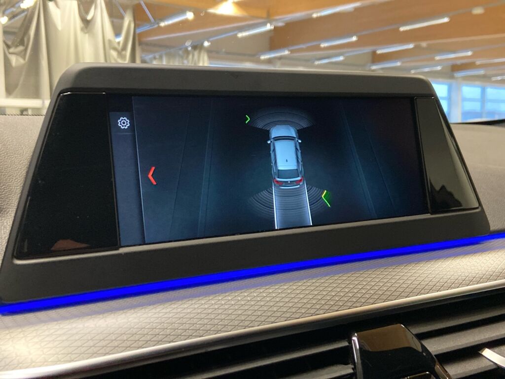 BMW 520 2018 Valkoinen