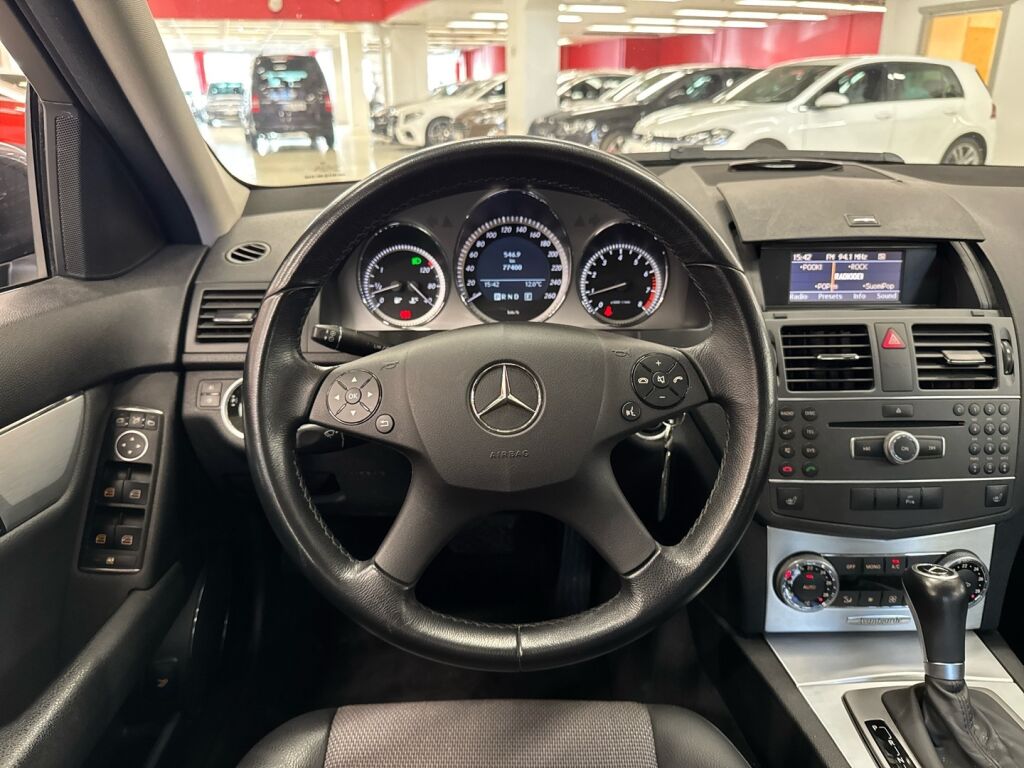 Mercedes-Benz C 2010 Harmaa