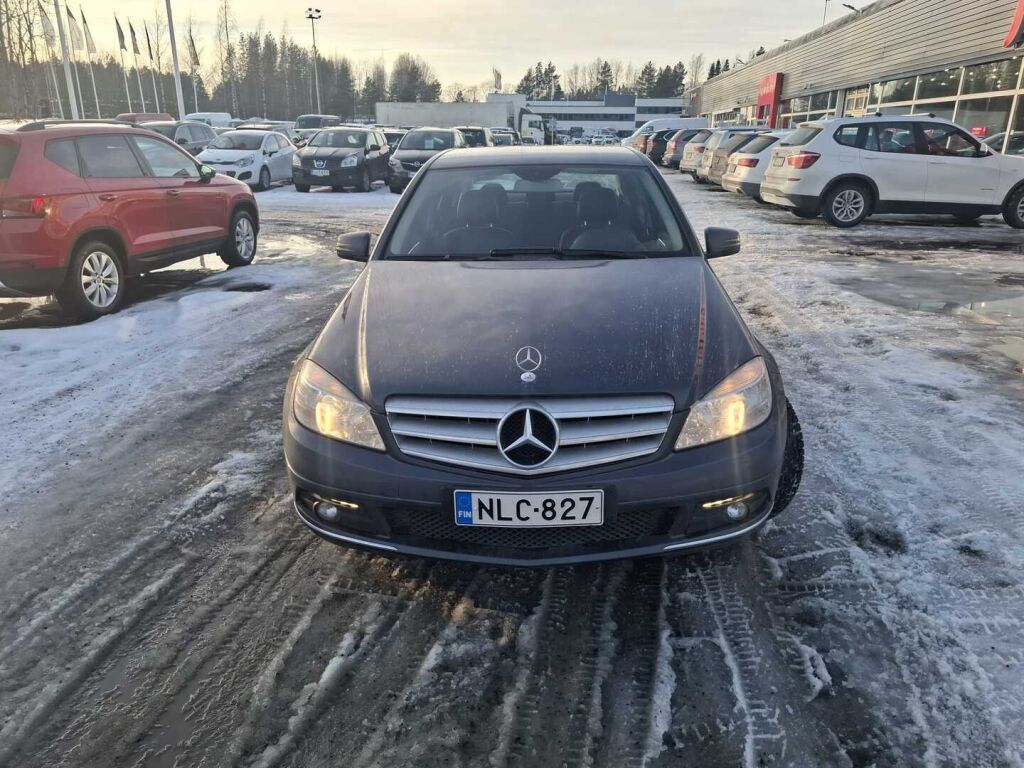Mercedes-Benz C 2010 Harmaa