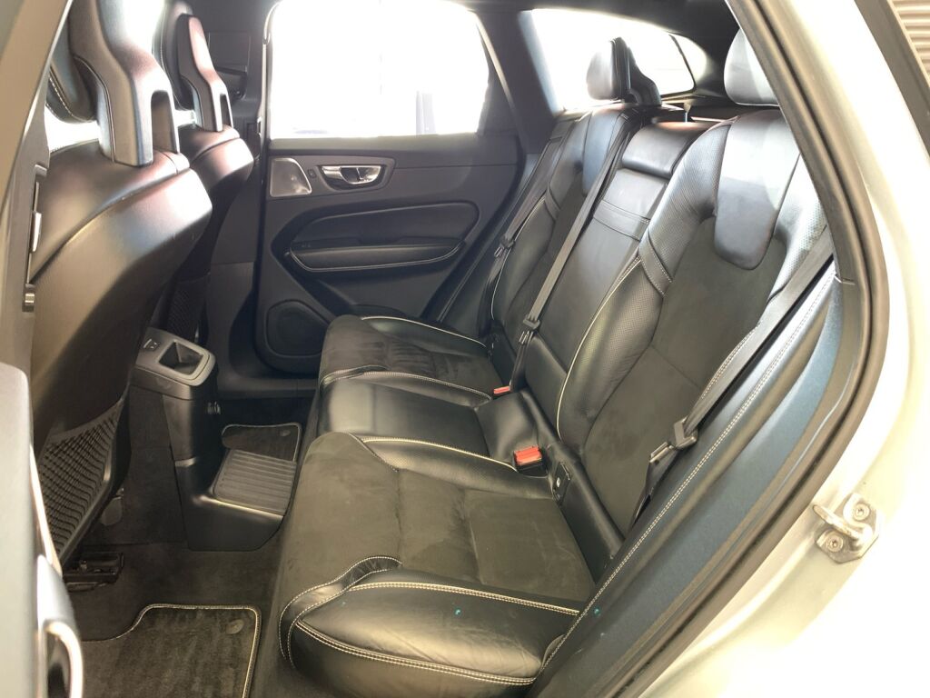 Volvo XC60 2018 Harmaa