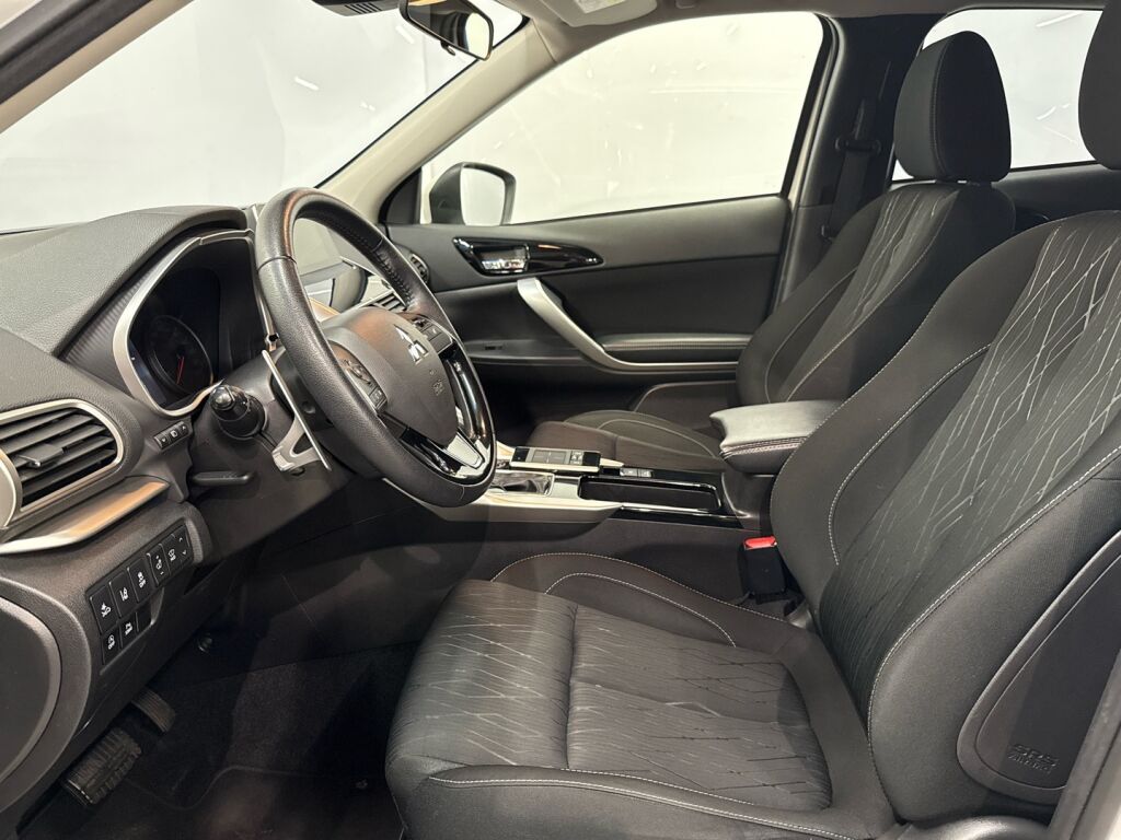 Mitsubishi Eclipse Cross 2018 Valkoinen