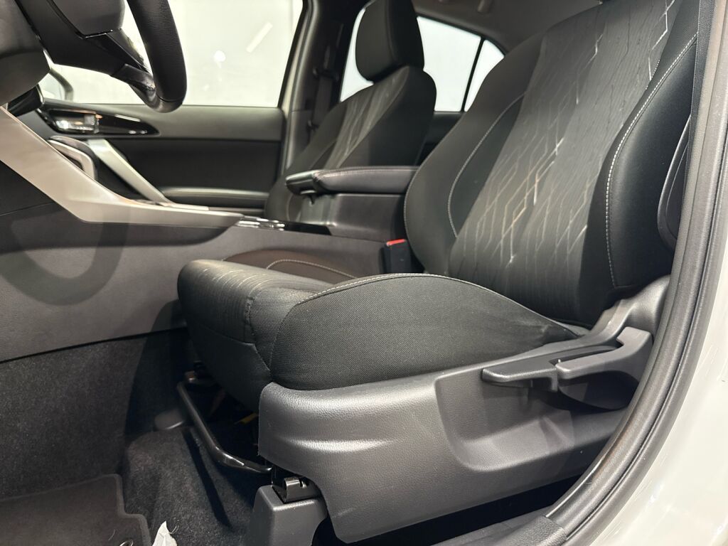 Mitsubishi Eclipse Cross 2018 Valkoinen