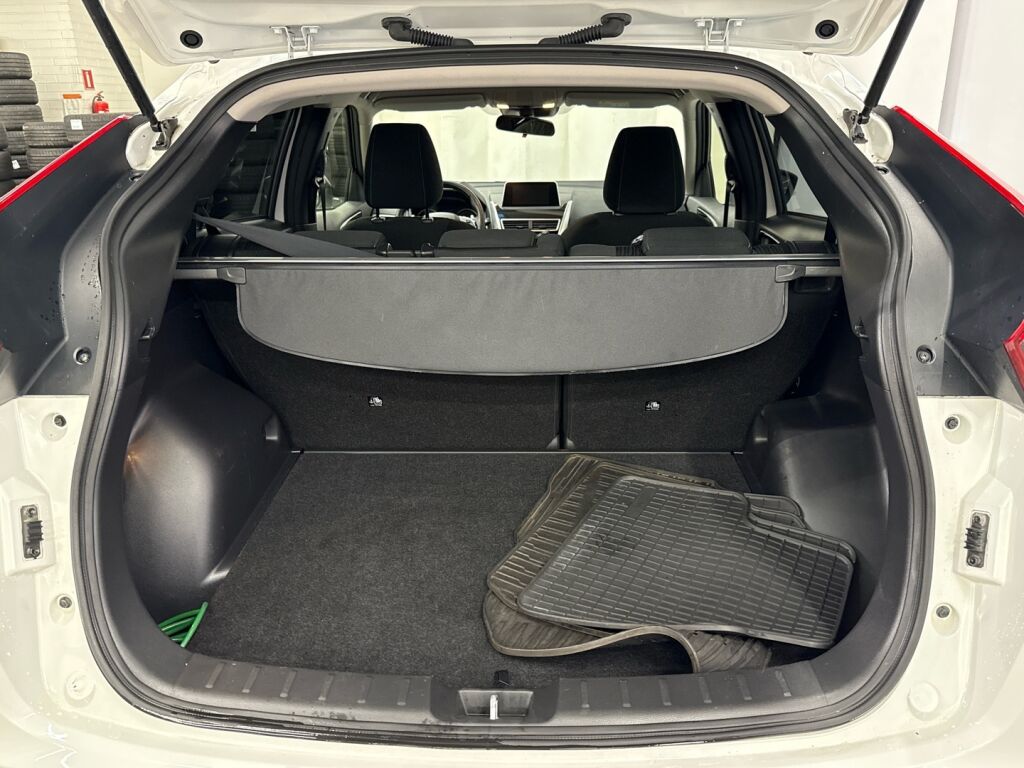 Mitsubishi Eclipse Cross 2018 Valkoinen