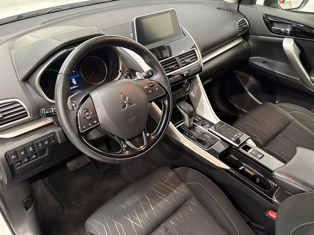 Mitsubishi Eclipse Cross 2018 Valkoinen