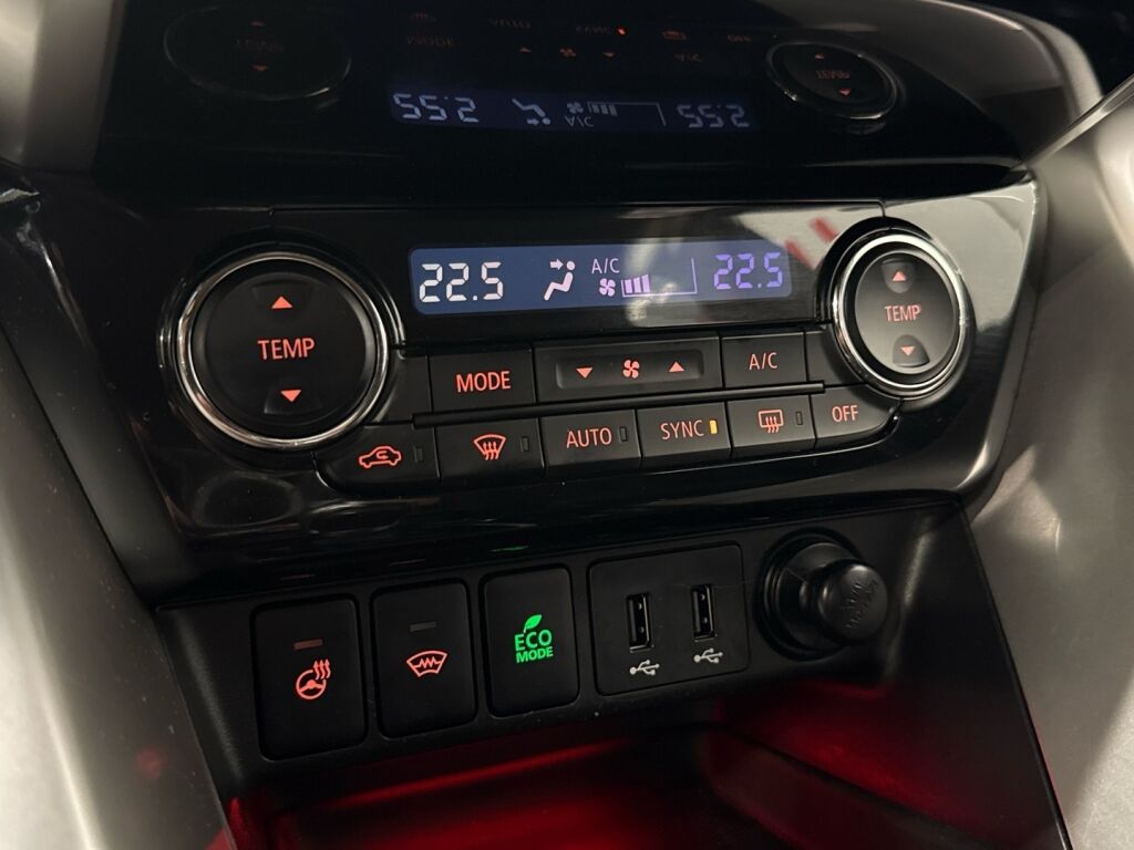 Mitsubishi Eclipse Cross 2018 Valkoinen