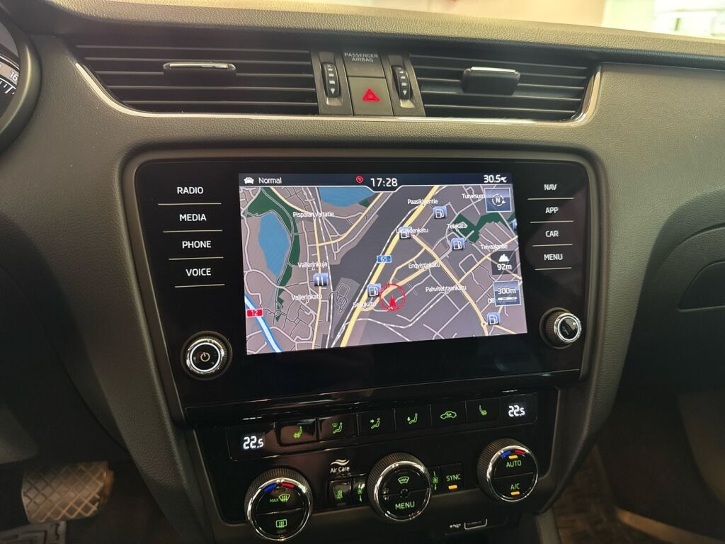 Skoda Octavia 2018 Musta