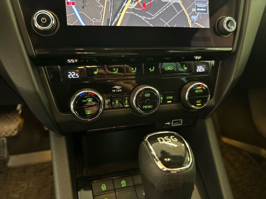 Skoda Octavia 2018 Musta