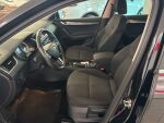 Skoda Octavia 2018 Musta