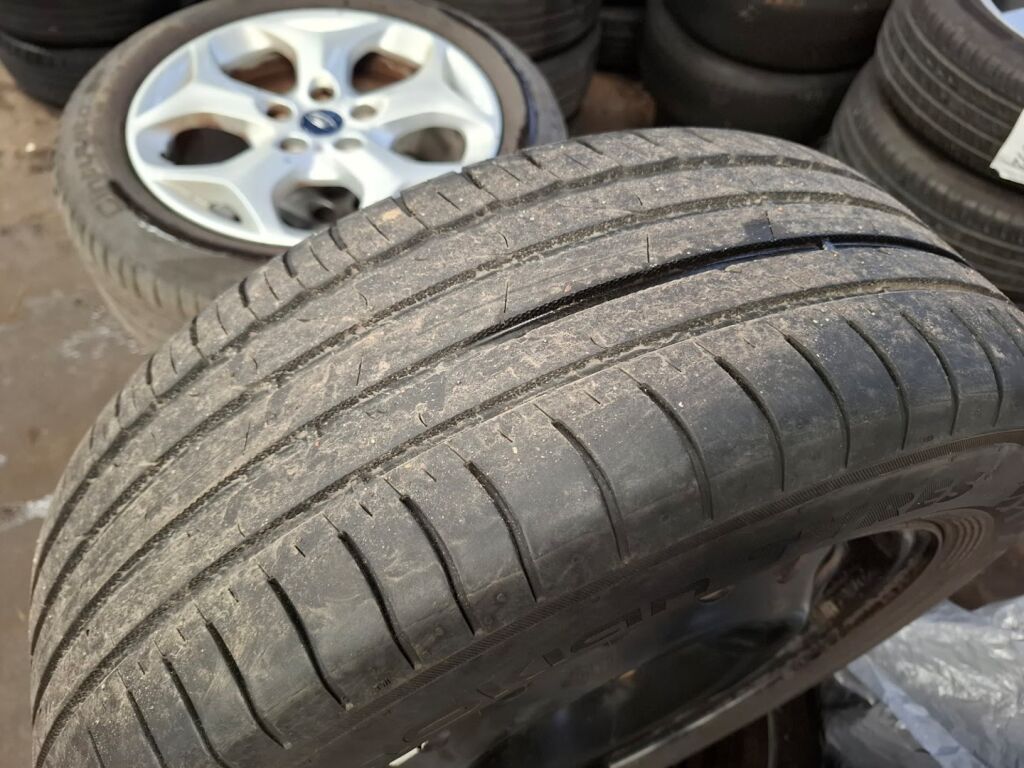 Ford Transit Connect 2018 Valkoinen