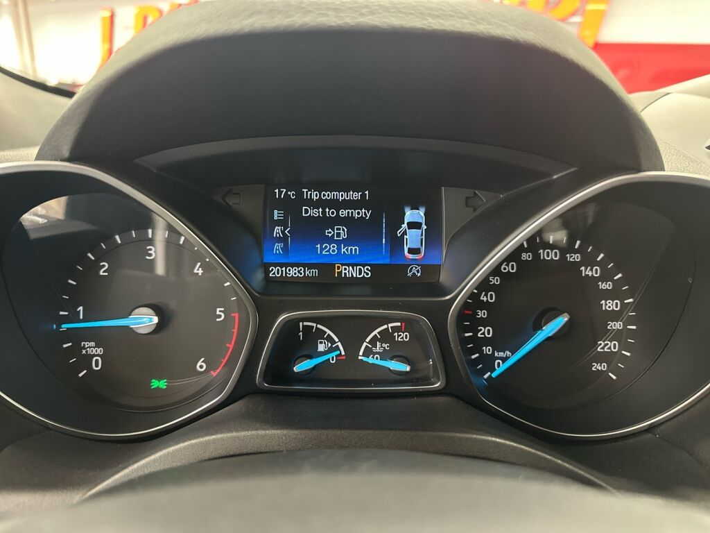 Ford Kuga 2018 Valkoinen