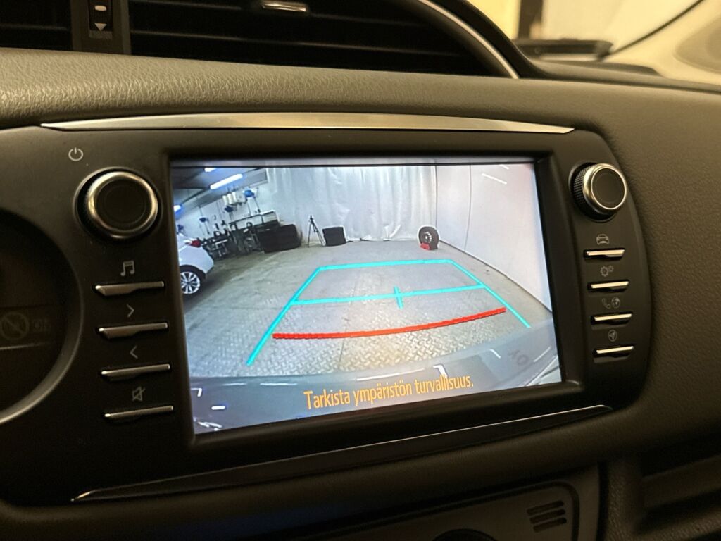 Toyota Yaris 2018 Harmaa