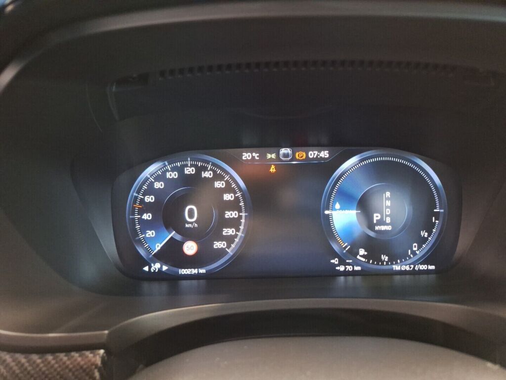 Volvo S90 2018 Musta