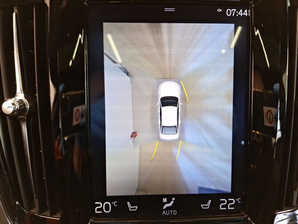 Volvo S90 2018 Musta