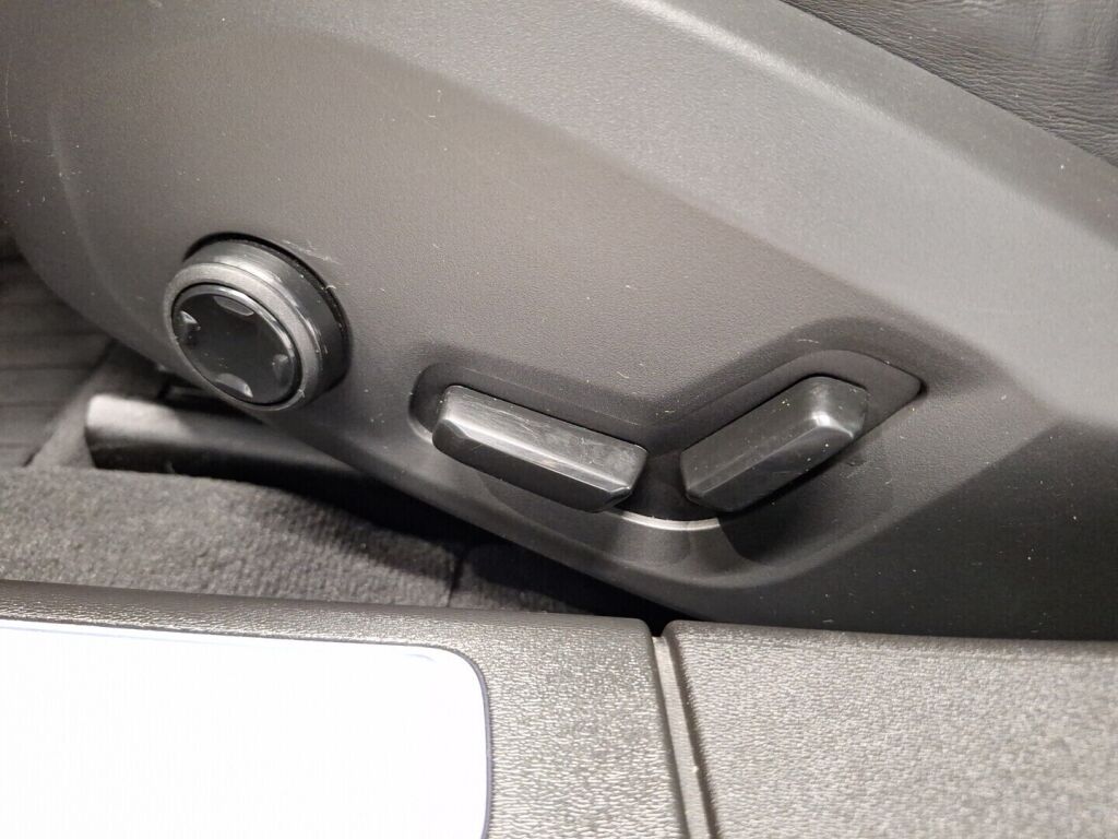 Volvo S90 2018 Musta