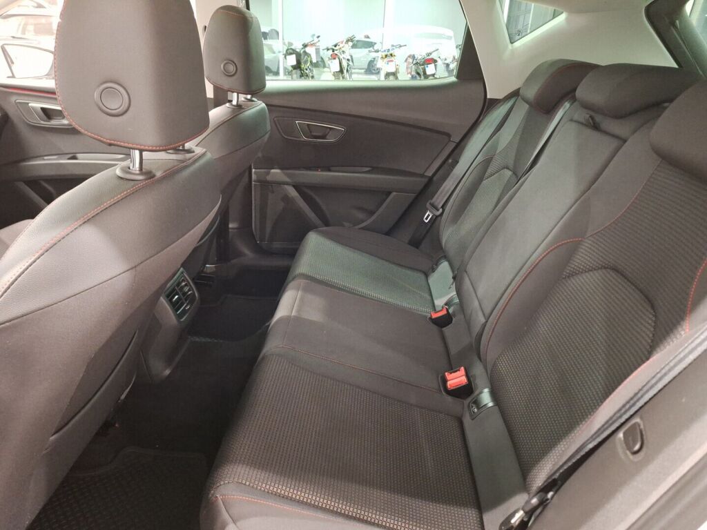 Seat Leon 2018 Valkoinen