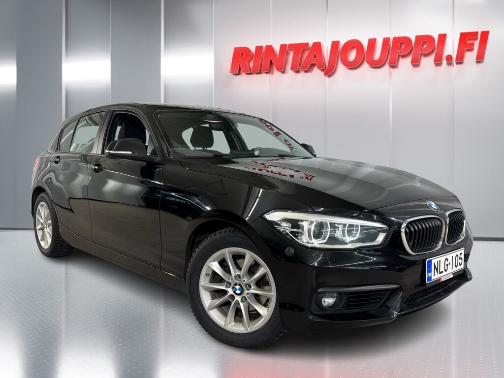 BMW 118 2018 Musta