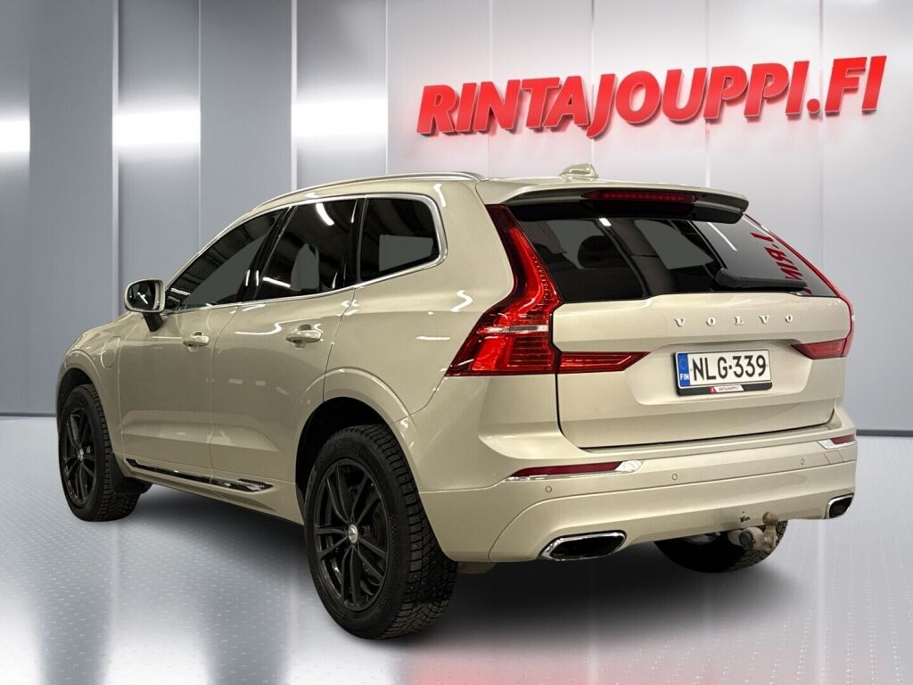 Volvo XC60 2018 Ruskea (beige)