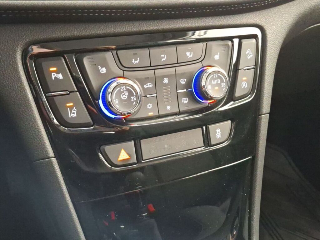 Opel Mokka 2019 Hopea