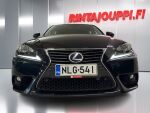 Lexus IS 2015 Musta