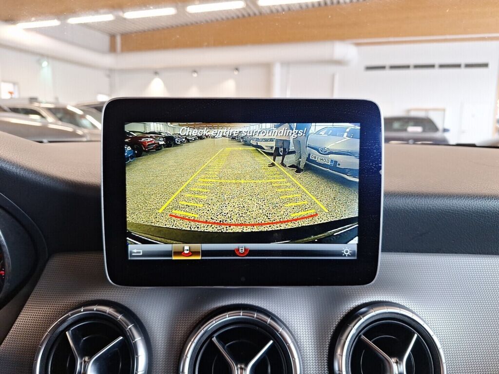 Mercedes-Benz CLA 2018 Musta