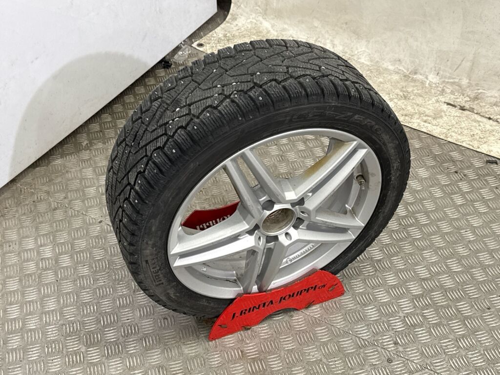 Mercedes-Benz CLA 2018 Musta