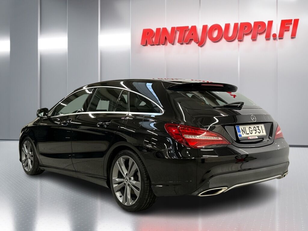 Mercedes-Benz CLA 2018 Musta