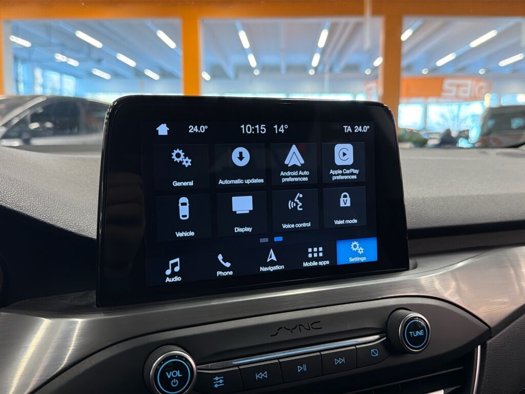 Ford Focus 2018 Valkoinen