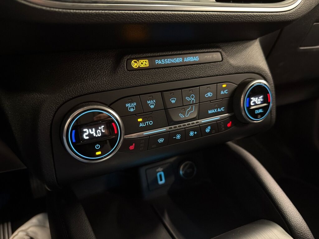 Ford Focus 2018 Valkoinen