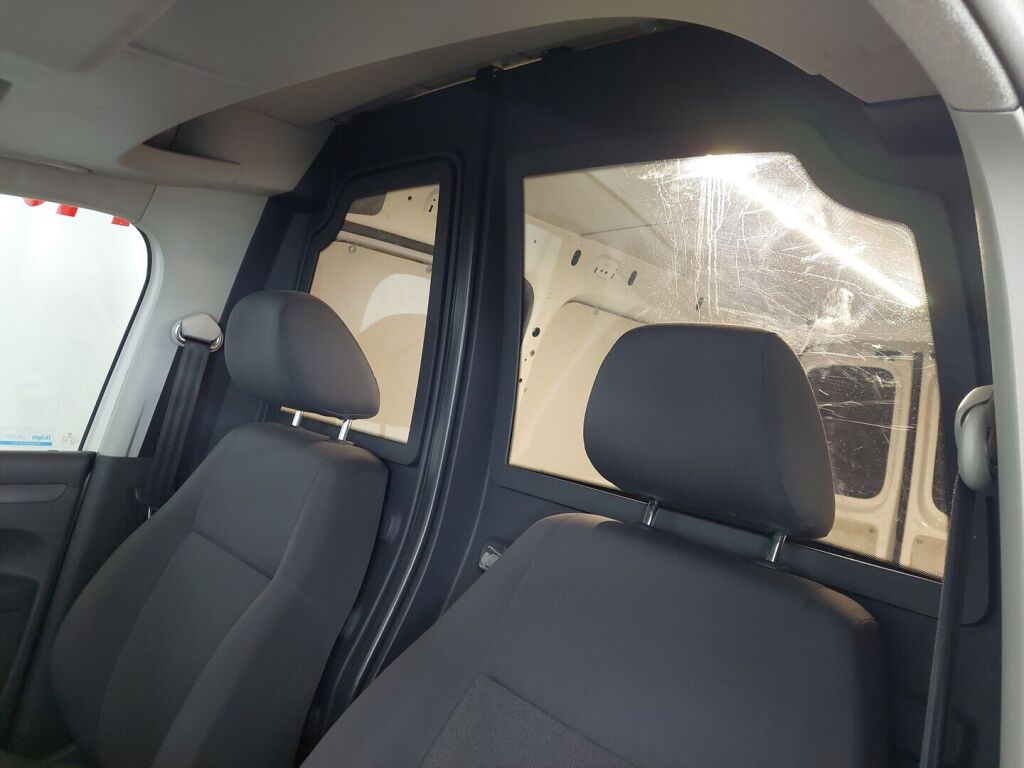 Volkswagen Caddy Maxi 2014 Valkoinen