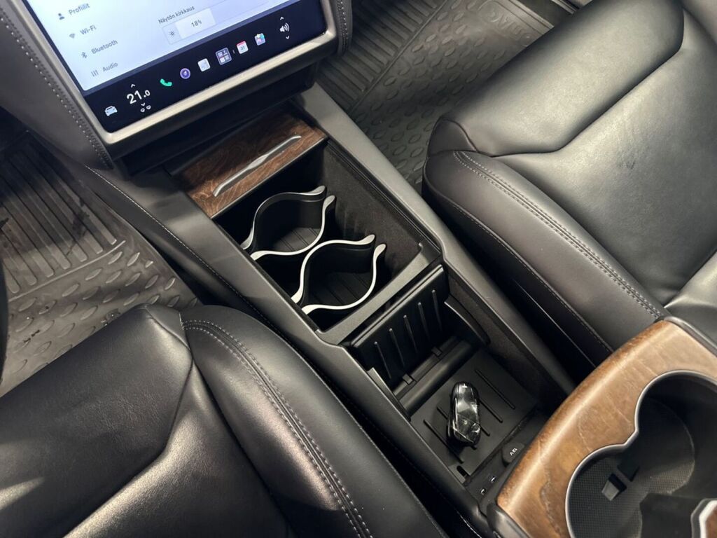 Tesla Model S 2018 Valkoinen