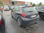 Peugeot 208 2019 Musta