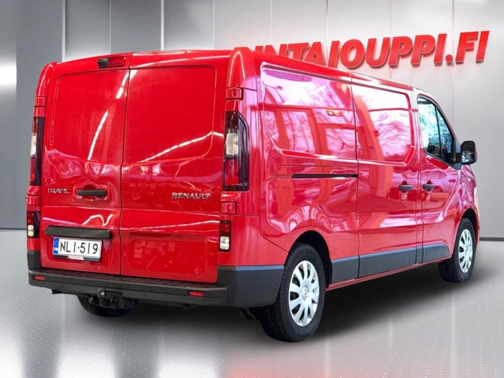 Renault Trafic 2019 Punainen