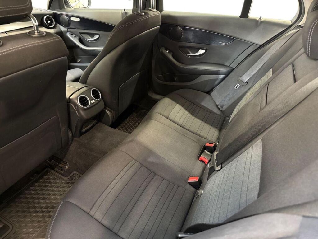 Mercedes-Benz C 2018 Musta