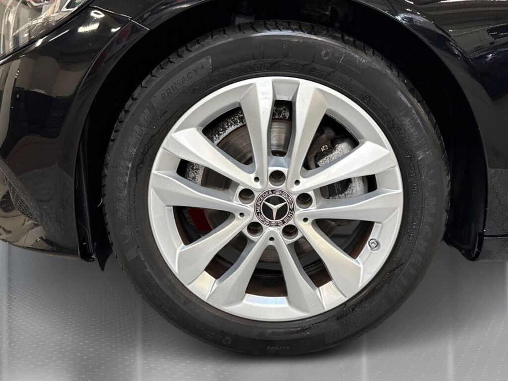 Mercedes-Benz C 2018 Musta