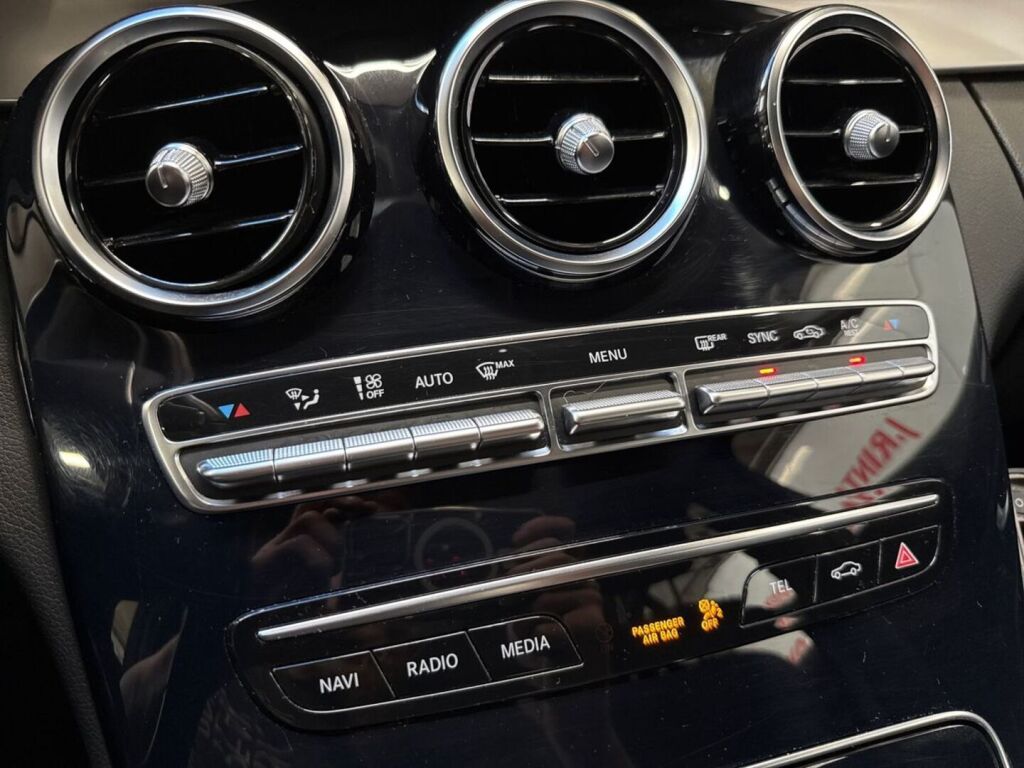 Mercedes-Benz C 2018 Musta