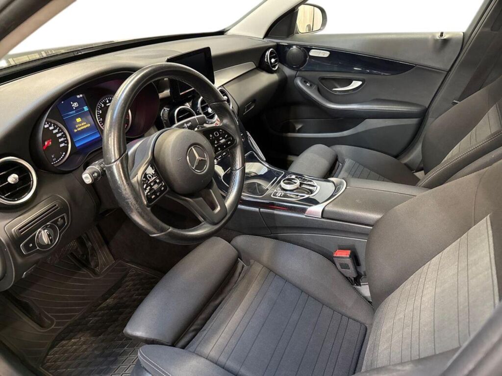 Mercedes-Benz C 2018 Musta