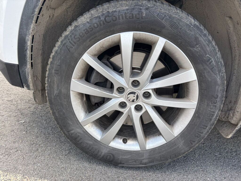 Skoda Kodiaq 2019 Valkoinen